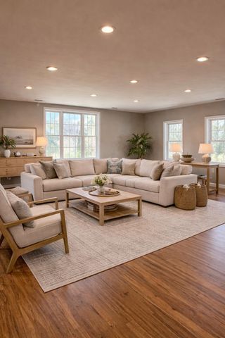 68 King Road, Chichester, NH 03258