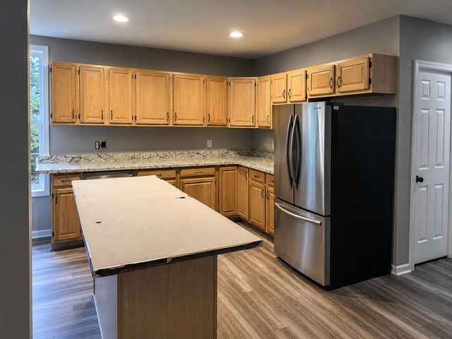 68 King Road, Chichester, NH 03258