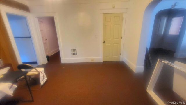 319 Mansion Street 2, Poughkeepsie, NY 12601