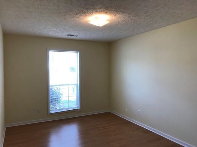 660 Lendl Lane, Lawrenceville, GA 30044