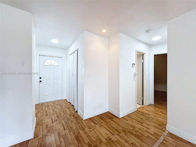 1000 NE 14th Ave 411, Hallandale Beach, FL 33009