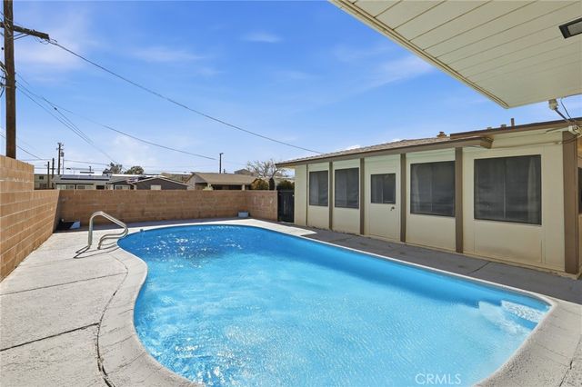 416 Jean, Ridgecrest, CA 93555