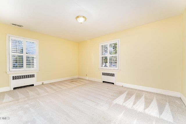 113 W Riverside Drive, Smithfield, NC 27577