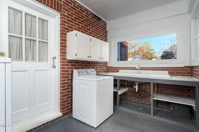 113 W Riverside Drive, Smithfield, NC 27577