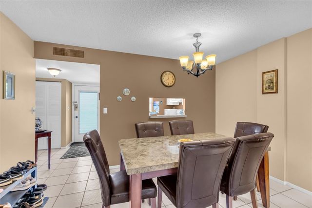 2600 NW 49th Avenue 309, Lauderdale Lakes, FL 33313