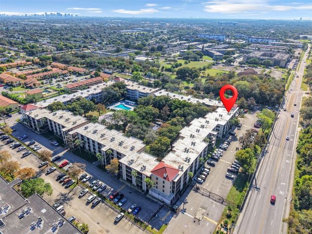 2600 NW 49th Avenue 309, Lauderdale Lakes, FL 33313