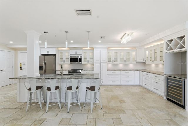 36750 US HIGHWAY 19 N 5-202, Palm Harbor, FL 34683