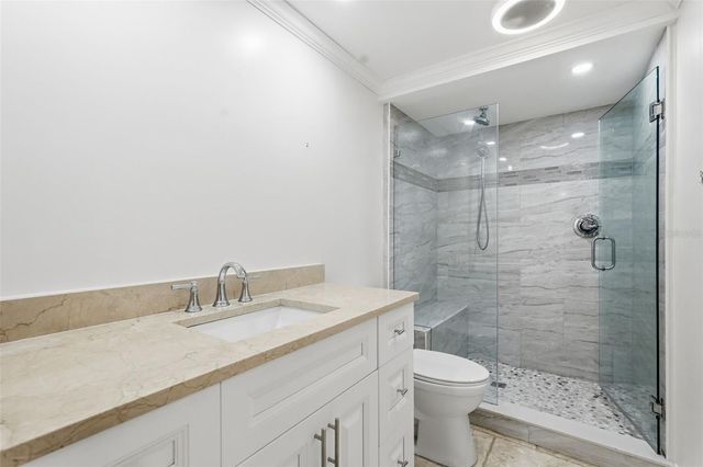 36750 US HIGHWAY 19 N 5-202, Palm Harbor, FL 34683