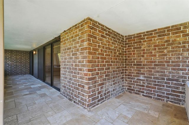 36750 US HIGHWAY 19 N 5-202, Palm Harbor, FL 34683