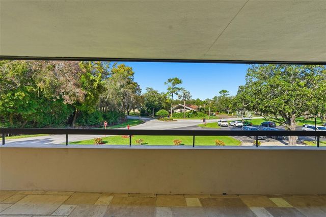 36750 US HIGHWAY 19 N 5-202, Palm Harbor, FL 34683