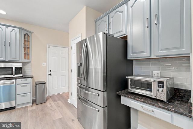 24 PEBBLE PL, Fredericksburg, VA 22405