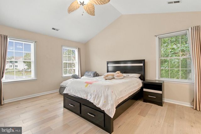 24 PEBBLE PL, Fredericksburg, VA 22405