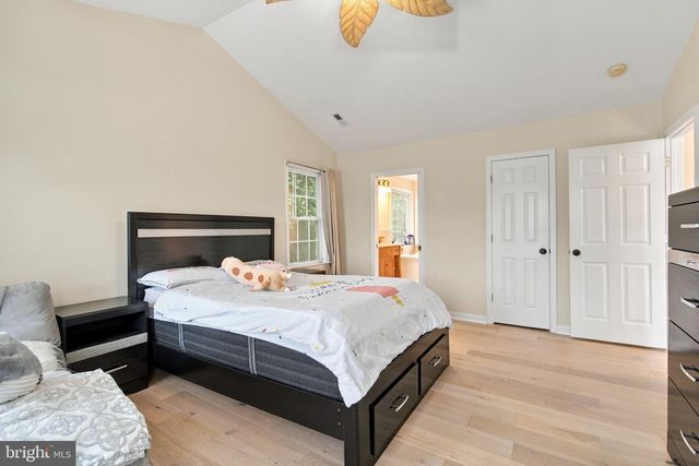 24 PEBBLE PL, Fredericksburg, VA 22405