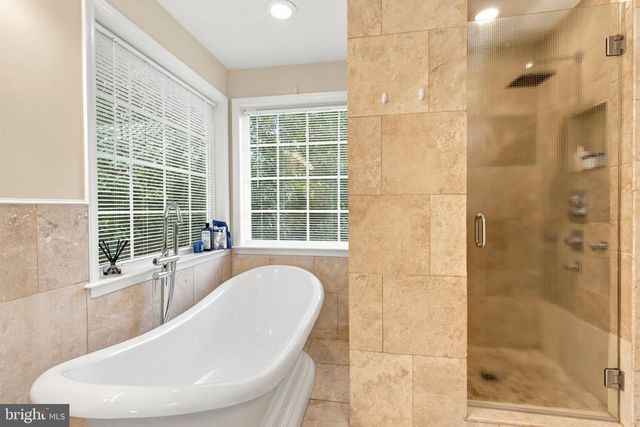 24 PEBBLE PL, Fredericksburg, VA 22405