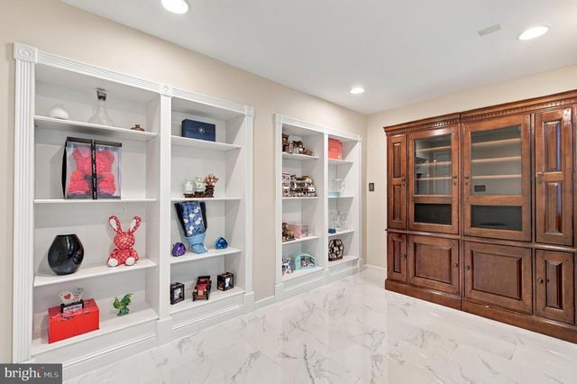 24 PEBBLE PL, Fredericksburg, VA 22405