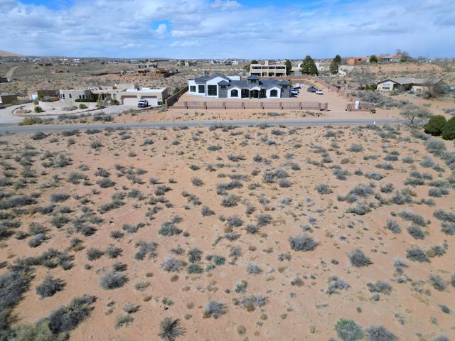 5501 Lewis, Rio Rancho, NM 87144