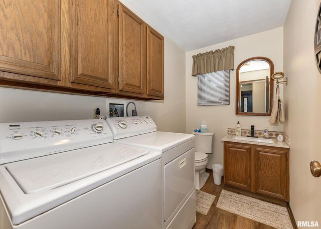 2705 36TH Street, Rock Island, IL 61201