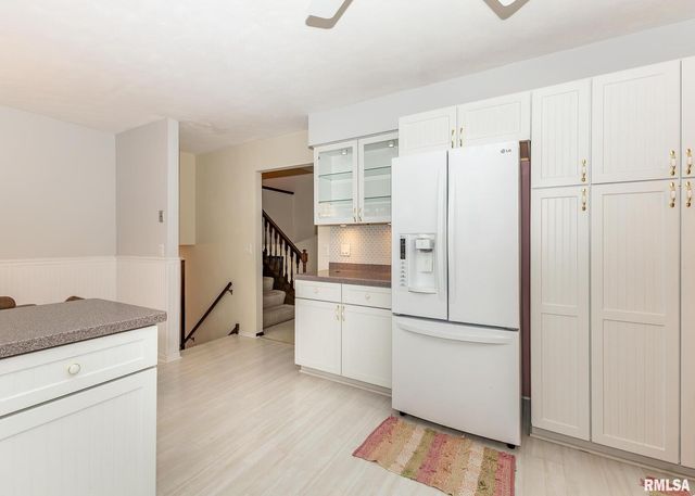 2705 36TH Street, Rock Island, IL 61201