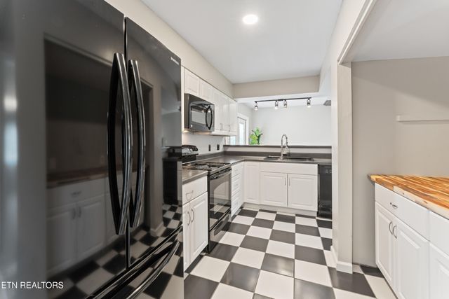 7306 Bennington Drive, Knoxville, TN 37909