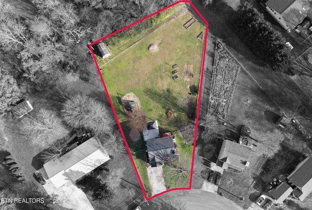 7306 Bennington Drive, Knoxville, TN 37909