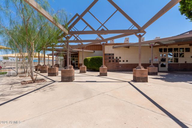 1347 W Lobo Avenue, Mesa, AZ 85202