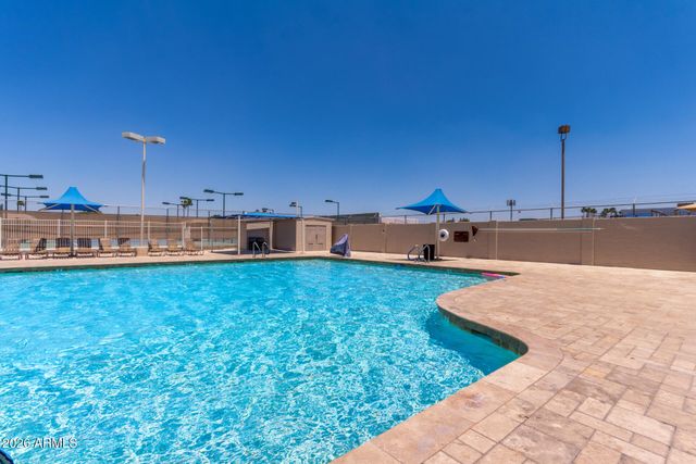 1347 W Lobo Avenue, Mesa, AZ 85202