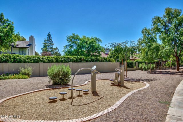 1347 W Lobo Avenue, Mesa, AZ 85202
