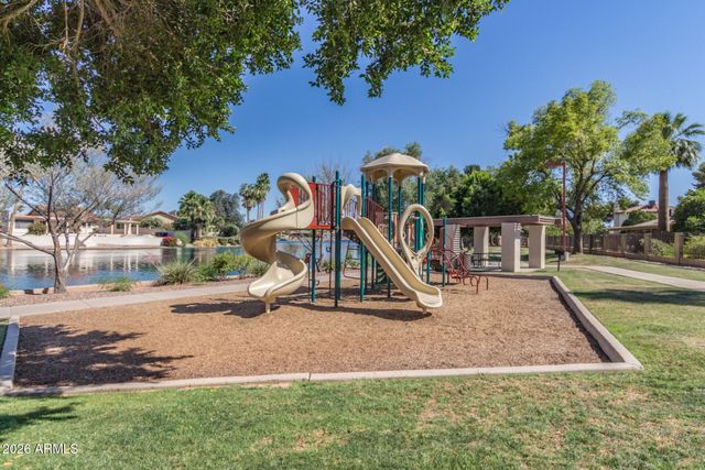 1347 W Lobo Avenue, Mesa, AZ 85202