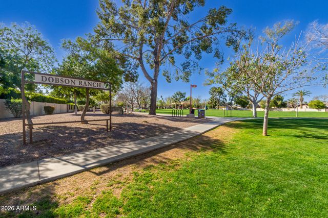 1347 W Lobo Avenue, Mesa, AZ 85202