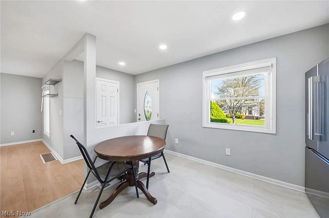 4515 Pershing Avenue, Parma, OH 44134