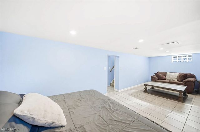 4515 Pershing Avenue, Parma, OH 44134