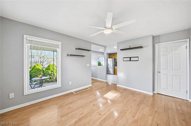 4515 Pershing Avenue, Parma, OH 44134