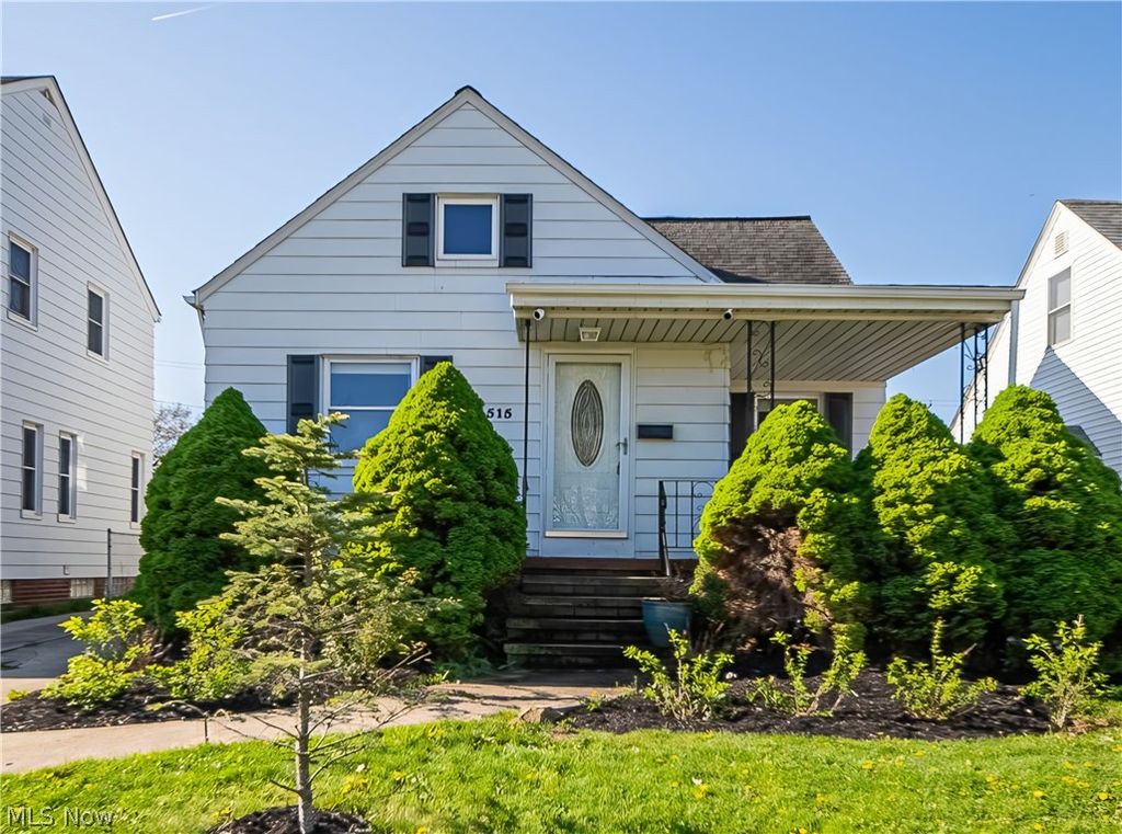 4515 Pershing Avenue, Parma, OH 44134