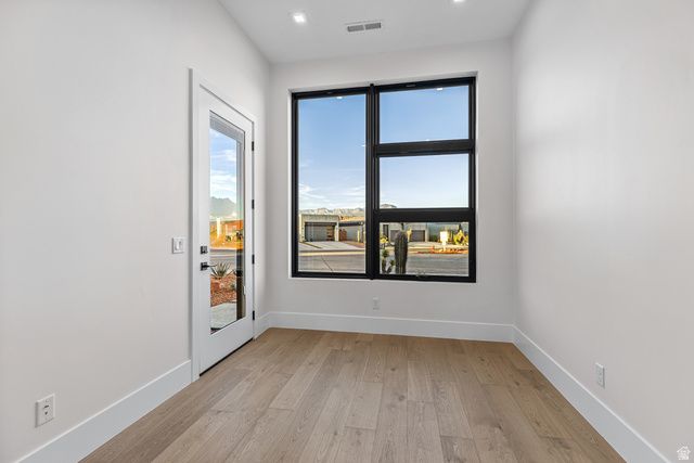 116 E 1060 S, Ivins, UT 84738