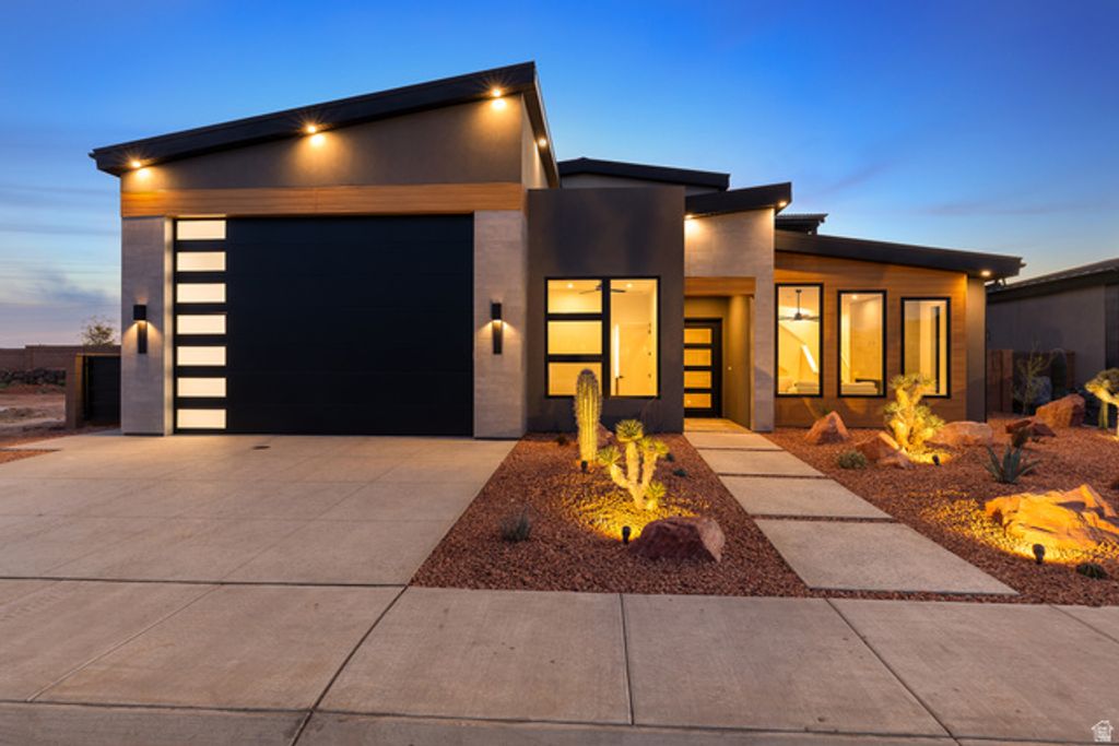 116 E 1060 S, Ivins, UT 84738