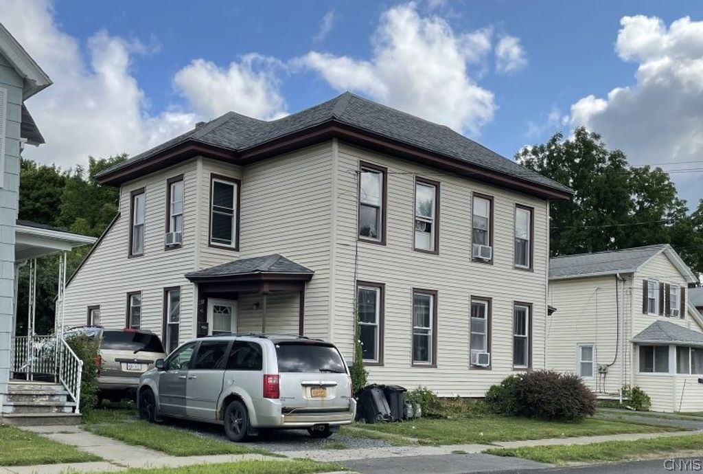 41 Walnut Street, Auburn, NY 13021