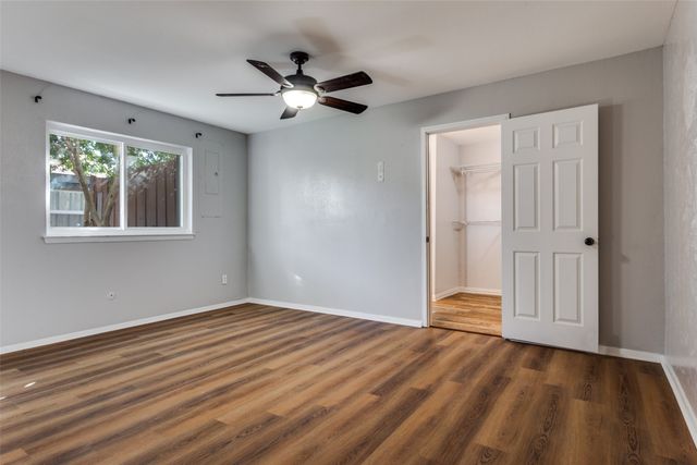 721 NW Ann Lois Lane, Burleson, TX 76028