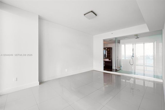 2020 N Bayshore Drive 3904, Miami, FL 33137