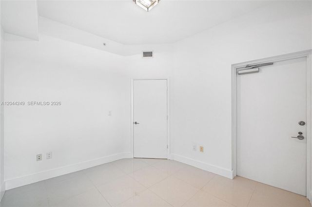 2020 N Bayshore Drive 3904, Miami, FL 33137