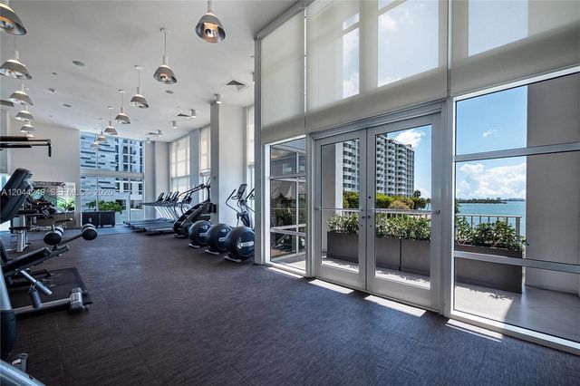 2020 N Bayshore Drive 3904, Miami, FL 33137