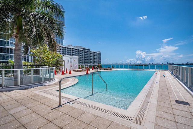 2020 N Bayshore Drive 3904, Miami, FL 33137