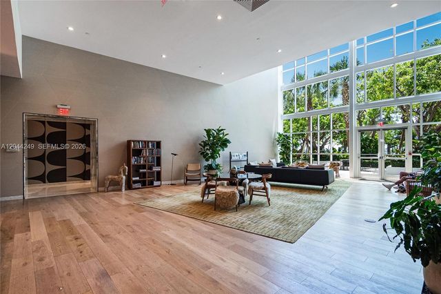 2020 N Bayshore Drive 3904, Miami, FL 33137