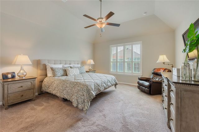 2020 Kathryn Drive, Bryan, TX 77807