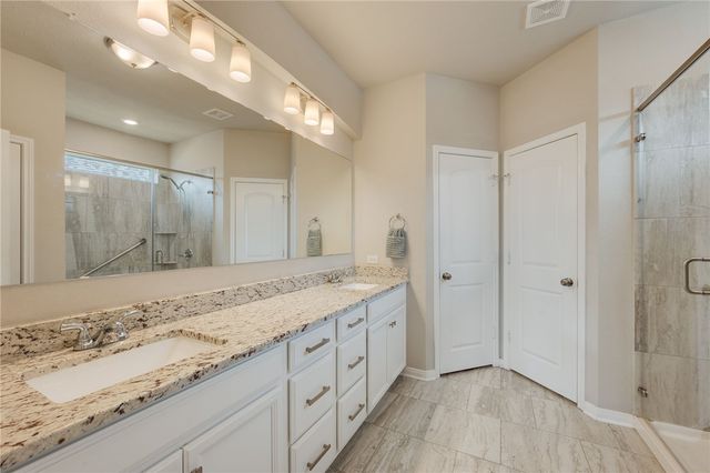 2020 Kathryn Drive, Bryan, TX 77807