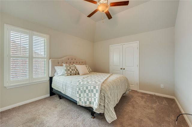 2020 Kathryn Drive, Bryan, TX 77807