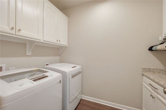 2020 Kathryn Drive, Bryan, TX 77807