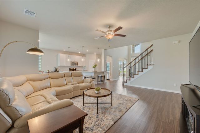 2020 Kathryn Drive, Bryan, TX 77807