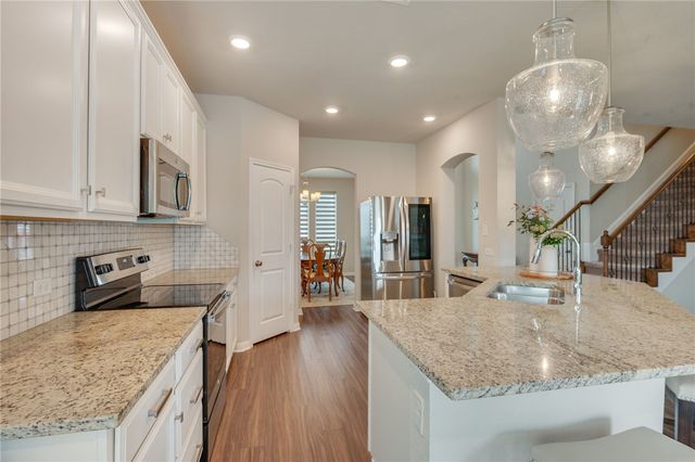 2020 Kathryn Drive, Bryan, TX 77807
