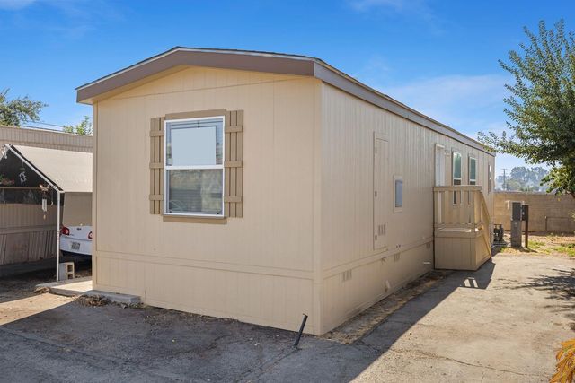 1719 W Olive Avenue # 37, Fresno, CA 93728