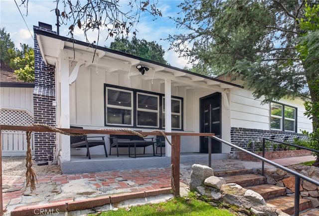 10260 Willow Spring Lane, Sunland, CA 91040